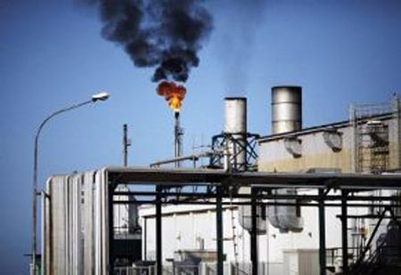 اليمن تمنح شركة نمساوية 46% من النفط مقابل استخراجه