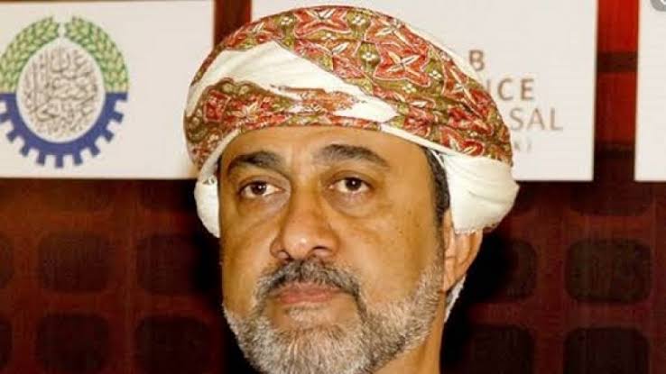 كيف تم اختيار سلطان عمان الجديد هيثم بن طارق آل سعيد 