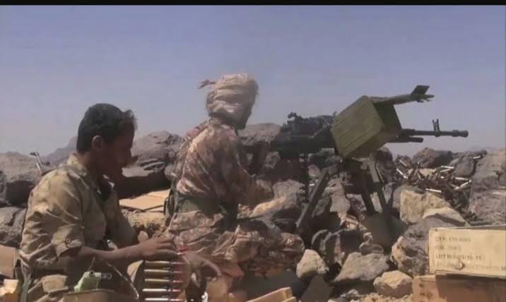كسر هجوم واسع للمليشيات الحوثية في جبهة الجب بالضالع 