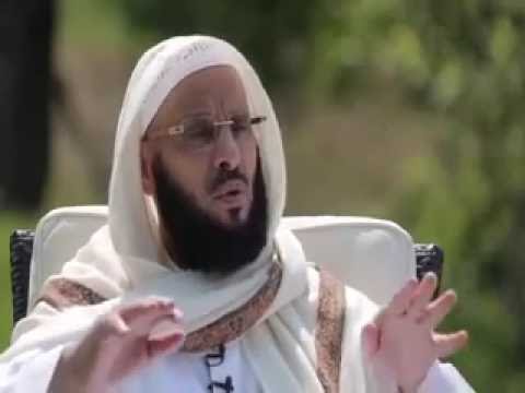 الداعية السعودية عائض القرني: تبتُ إلى الله وطلقت السياسة بالثلاثة (فيديو)