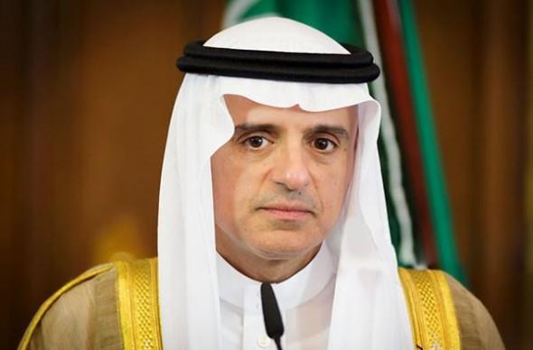 بالفيديو.. رد وزير خارجية السعودية على شخص أراد إحراجه يثير ضحك الحضور في ندوة سياسية بلندن