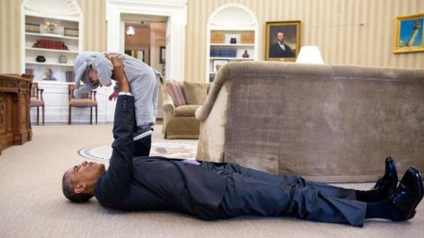 شاهد أجمل 25 صورة لأوباما في البيت الأبيض خلال 8 سنوات 