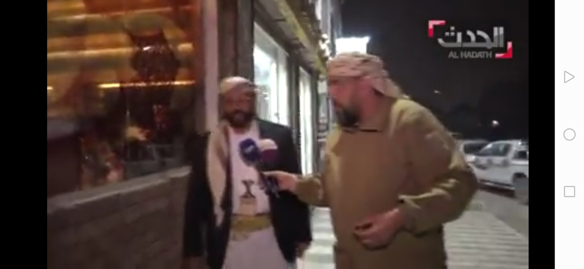 العرادة يكذب مزاعم الحوثيين وينفذ جولة ليلية في شوارع مأرب (صور)
