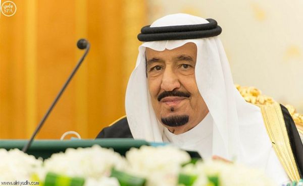 الملك سلمان: ندعو لحل في اليمن وفقاً للمبادرة الخليجية و