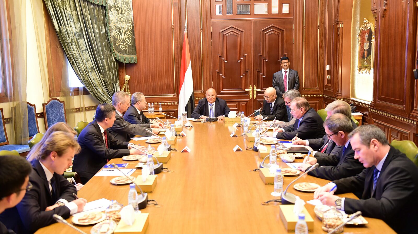 الرئيس هادي: تدخل إيران في اليمن ليس وليد اللحظة ولدينا توثيق ورصد لذلك الدور