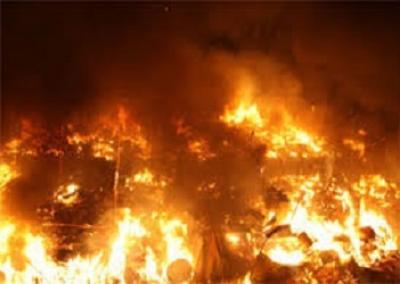 الدفاع المدني : الخسائر المادية الناجمة عن حريق المحلات التجارية بمنطقة الجراف وصلت إلى 10مليون ريال