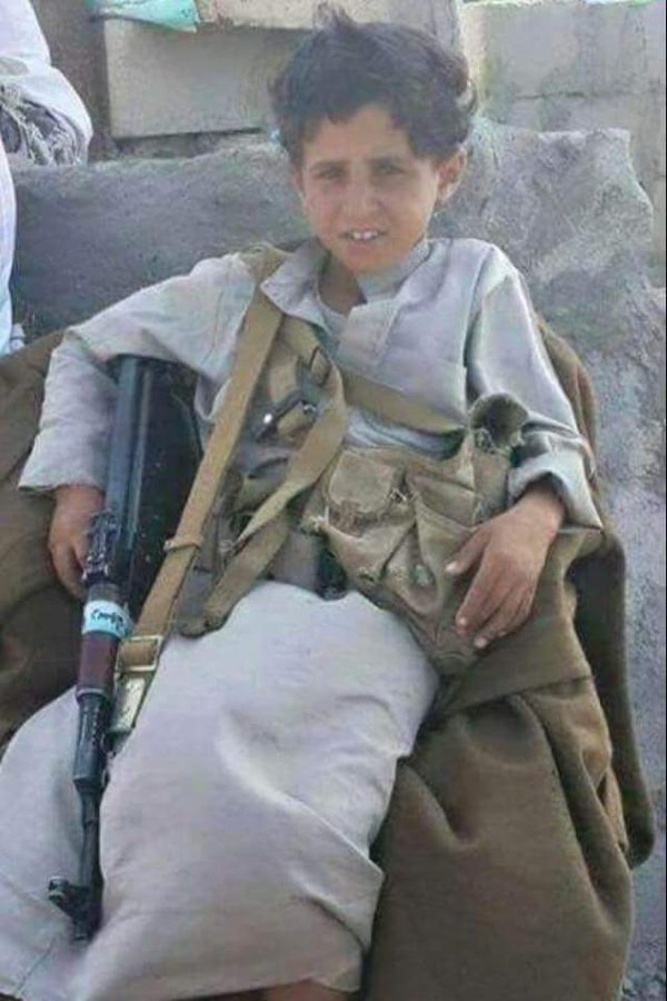 طفل جنده الحوثيون
