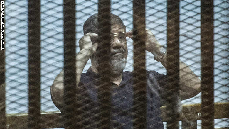 في آخر لحظة.. دفاع مرسي و
