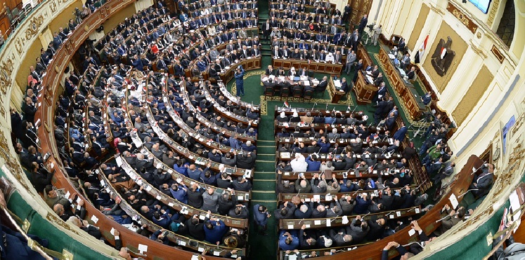 لأول مرة البرلمان المصري يهاجم ايران ويصف تحالف الحوثي و صالح بـ «المشبوة»