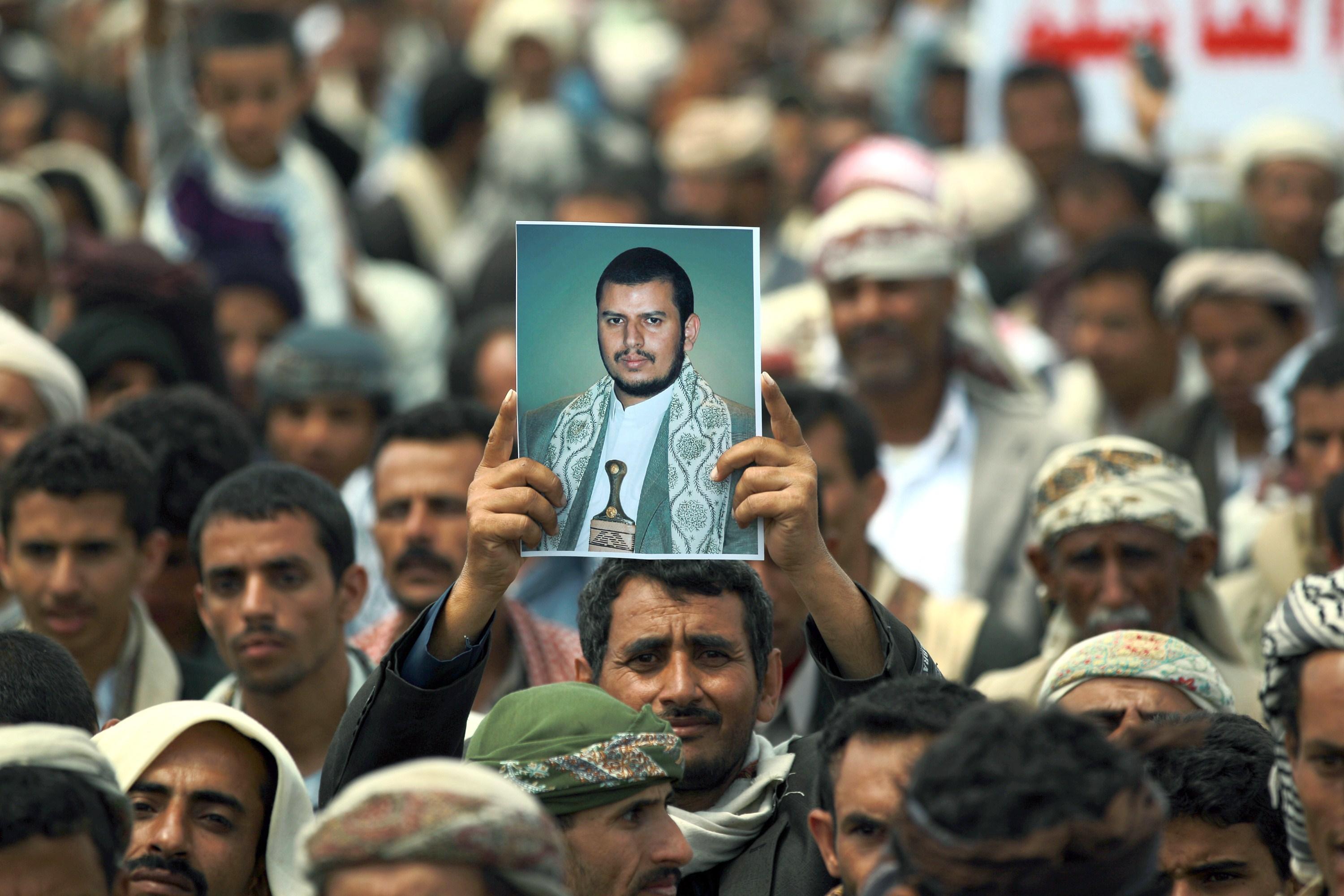 تقرير صادم يكشف انتهاكات الحوثيين بحق التعليم في صنعاء