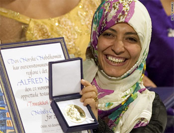 اسلاميون متشددون يكفّرون الحائزة على نوبل للسلام ويتوعدونها بالقتل