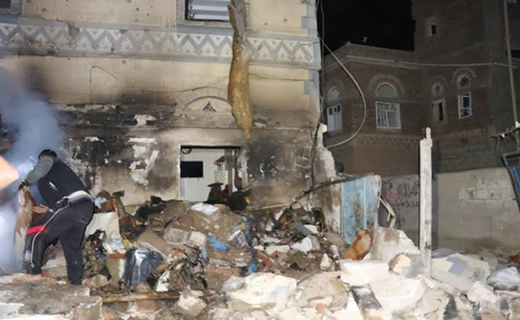 حصيلة رسمية: 10 قتلى و18 جريح في قصف طيران التحالف لمنازل في العاصمة فجر الخميس