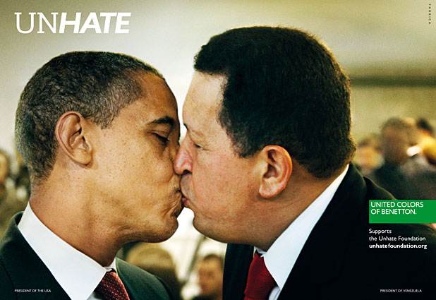 الرئيس الأميركي في قبلة مع نظيره الفنزويلي