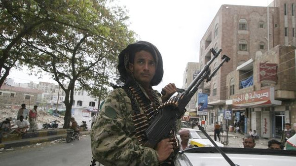 200 ألف حالة.. تدعو لمحاكمة الحوثيين وفلول صالح بجرائم الحرب