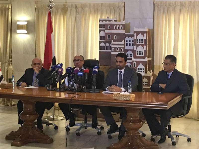 محافظ البنك المركزي: سحوبات الحوثيين النقدية غير القانونية من خزائن البنك بلغت (1.8) مليار دولار