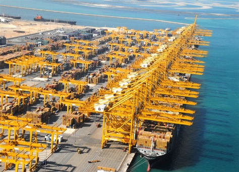 ميناء جبل علي يتصدر موانئ العالم في معدل سرعة مناولة السفن يمن برس