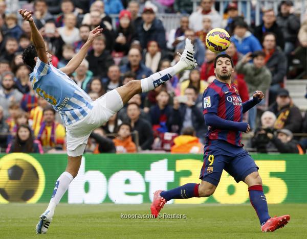 برشلونة يسقط أمام ملقا ويمنح ريال مدريد فرصة الابتعاد بالصدارة