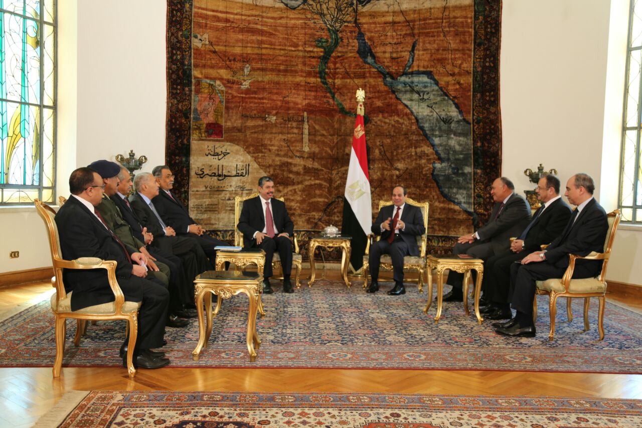 القاهرة تعفي اليمنيين من تأشيرة الدخول للأراضي المصرية