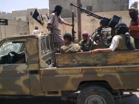 تنظيم القاعدة في حضرموت يعدم أحد أفراده بتهمة قتل