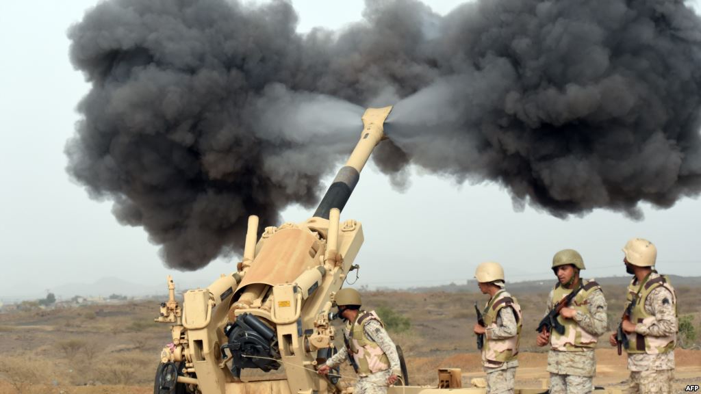 القوات السعودية تقصف مواقع الحوثيين الحدودية وتمنع تقدمهم