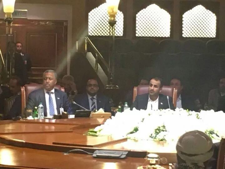 استئناف جلسة المشاورات بين الحكومة والانقلابيين في الكويت