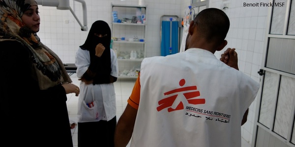 بعثة أطباء بلا حدود تغادر «إب» بسبب مضايقات الحوثيين