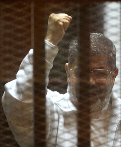 صحيفة مصرية تنشر يوميات «مرسي» داخل السجن
