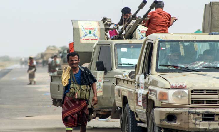 الحوثيون ينشرون قوات إضافية في مدينة الحديدة والتحالف يقترب من وسط المدينة في أكبر هجوم في حرب اليمن