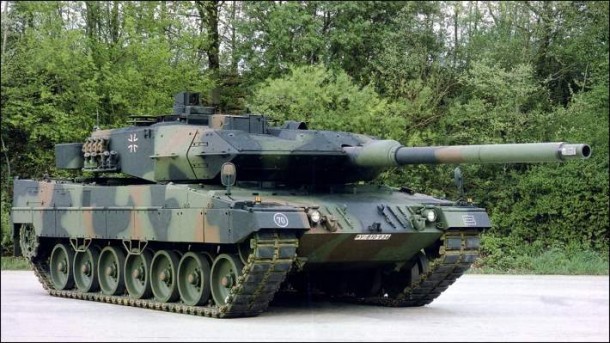 ألمانيا تزود قطر بدبابات «ليوبارد 2» ومدافع «هاوتزر» وتشدد على ألا تستخدم في اليمن