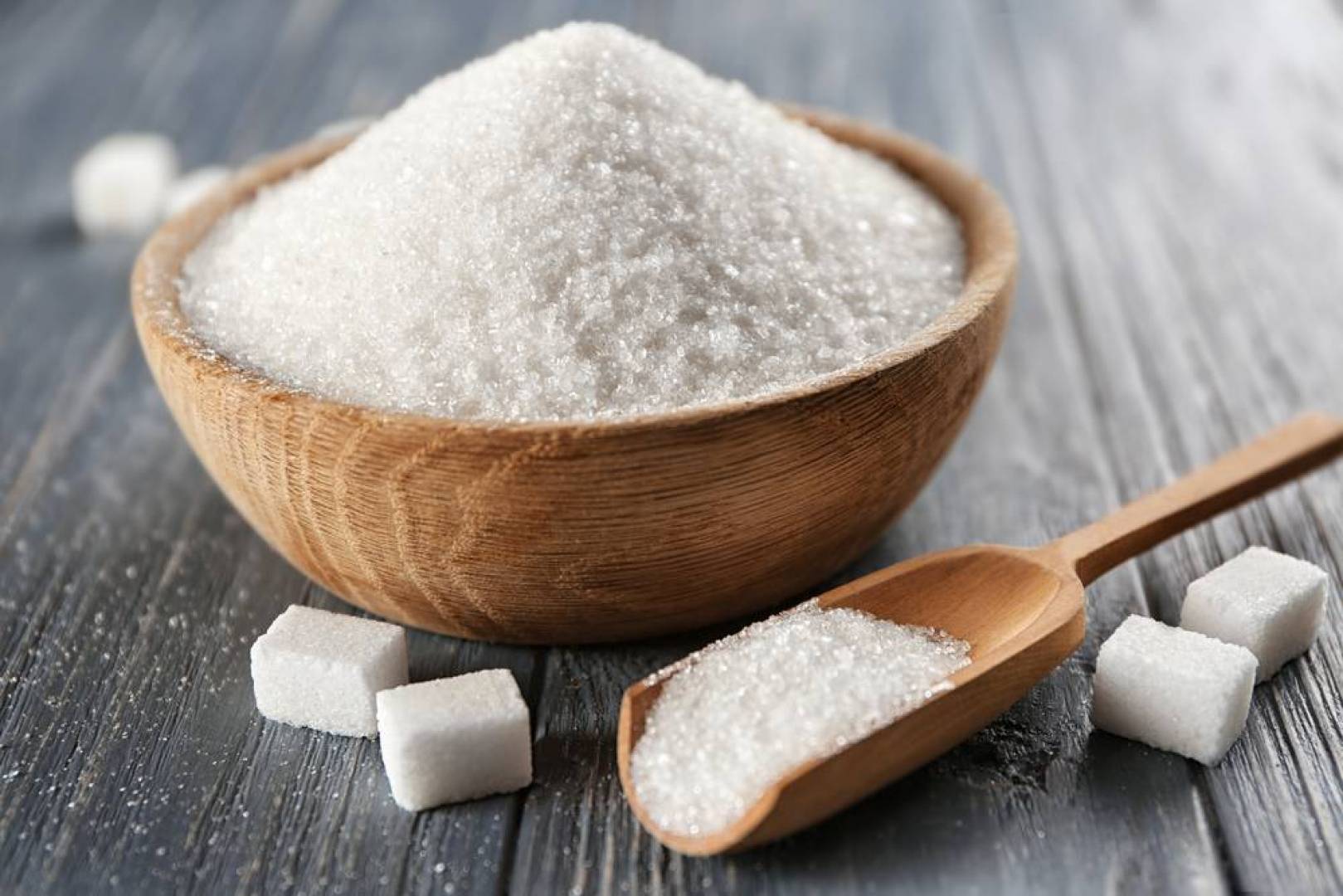 كيف تتخلص من أضرار السكر بطريقة آمنة؟