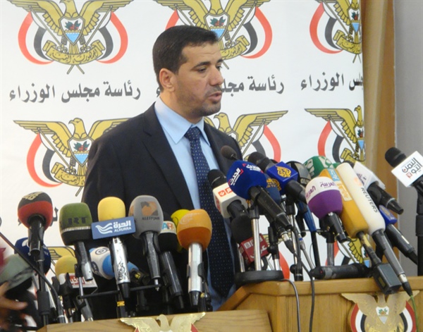  راجح بادي المتحدث باسم الحكومة اليمنية في صنعاء (إرشيف)