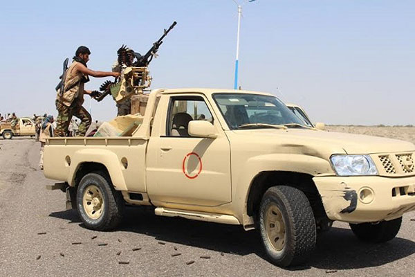 قوات الأمن تنفذ حملة مداهمات واعتقالات لعناصر القاعدة في أبين