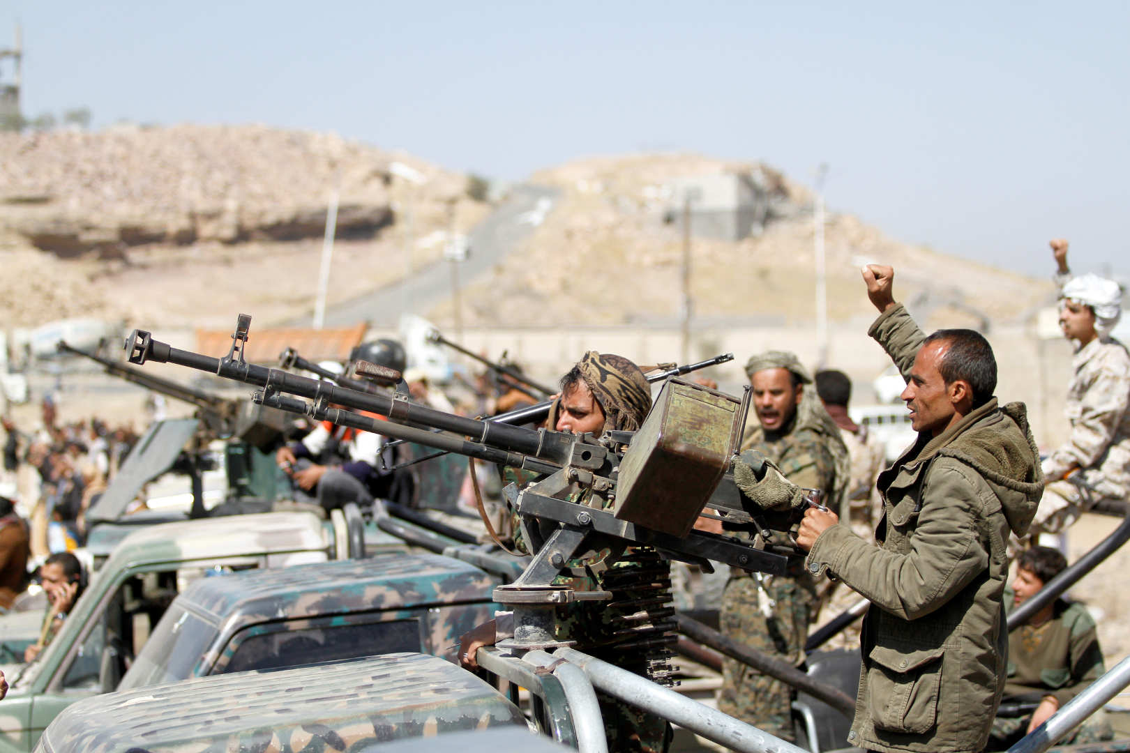 متحدث جماعة الحوثي: لن نسلم السلاح إلا بعد التوافق على «رئاسة وحكومة توافقيتان»