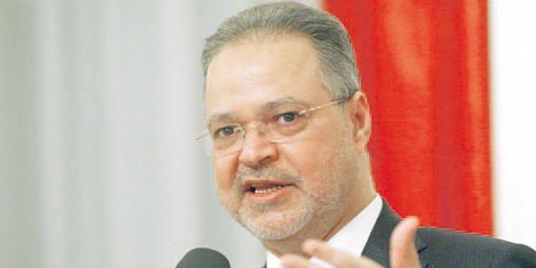 وزير الخارجية اليمني، رئيس وفد الشرعية لمفاوضات الكويت عبدالملك 