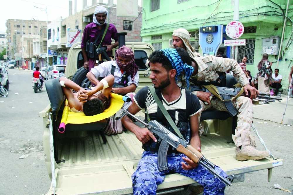 مقتل 78 من المليشيا بينهم قيادي بالحرس وآخر بجماعة الحوثي في معارك تعز
