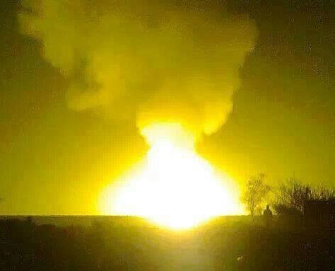طائرة مجهولة تقصف معسكر لتنظيم القاعدة بمدينة عزان بشبوة ومعلومات أولية تؤكد وقوع ضحايا (صورة)