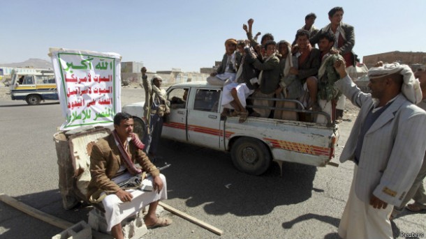 مسلحو الحوثي يطلقون الرصاص على قاضي محكمة الاموال العامة والشيخ البخيتي